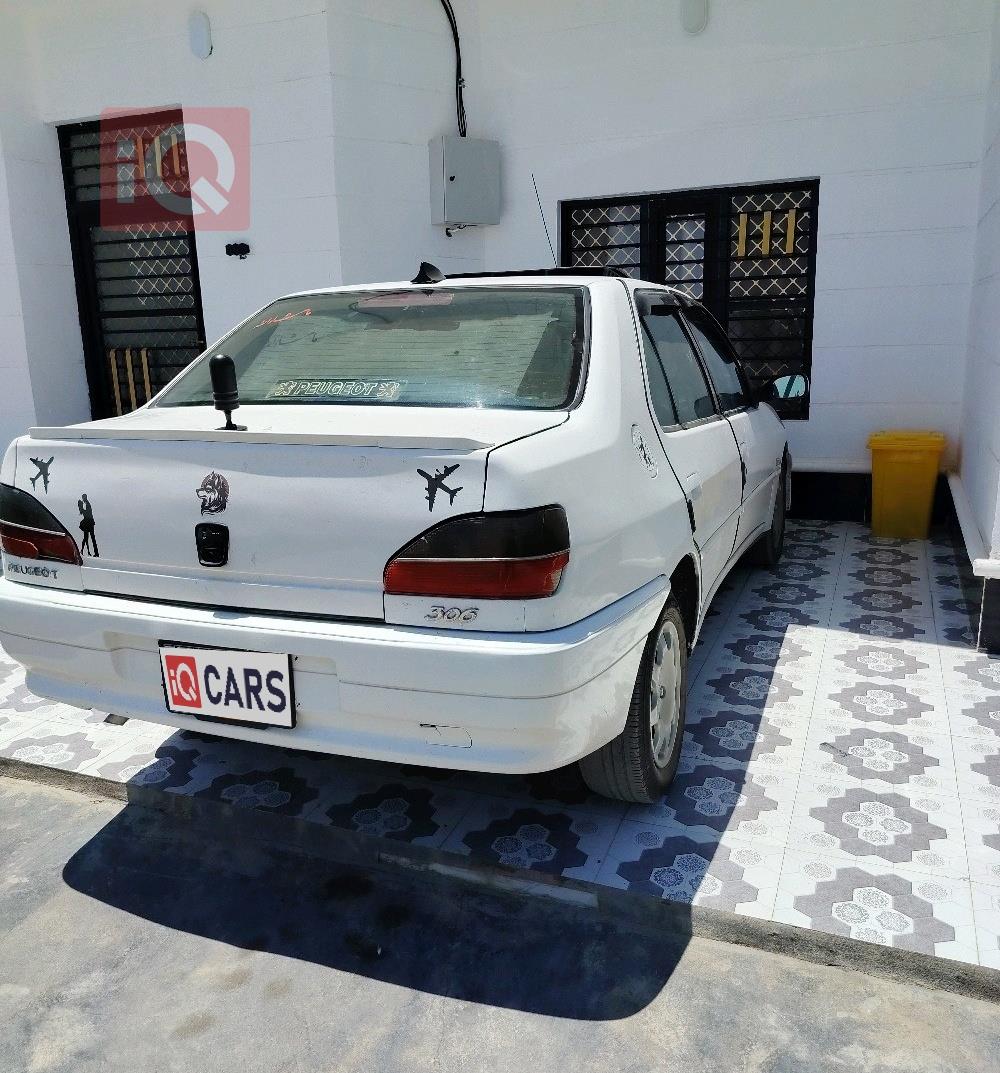 بيجو 306